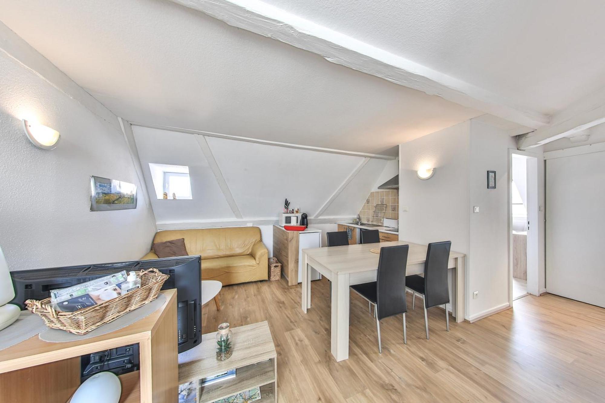 Le Colombage D'Issenheim Apartment ภายนอก รูปภาพ