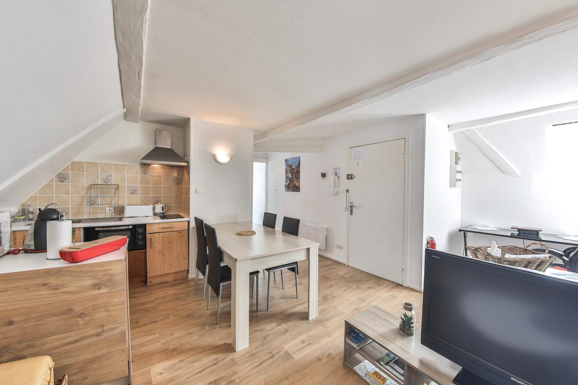 Le Colombage D'Issenheim Apartment ภายนอก รูปภาพ